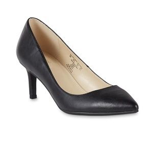 Jaclyn Smith Women’s Black Heels Size 8 - Like New